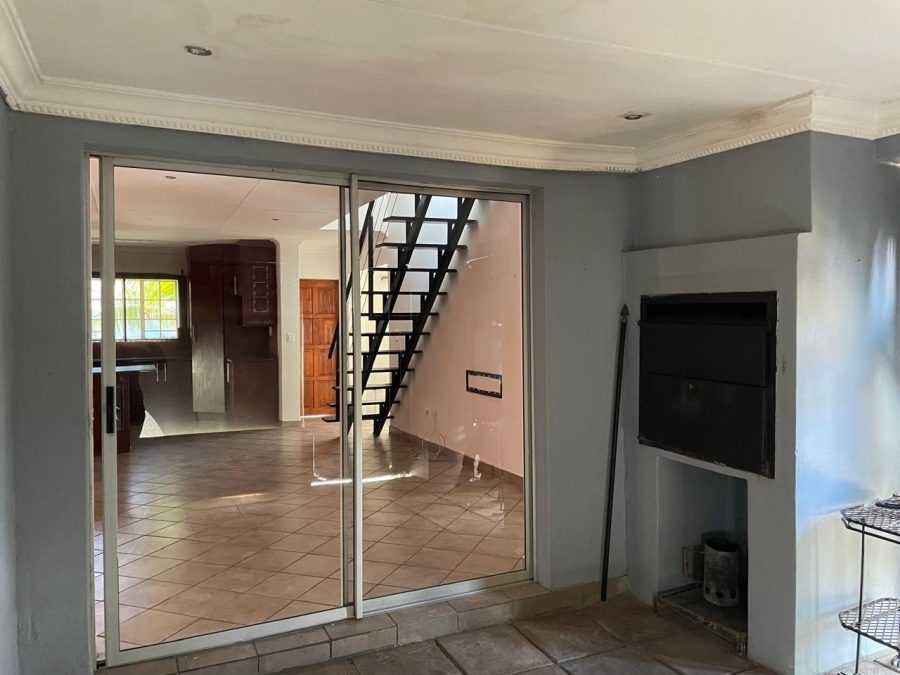 4 Bedroom Property for Sale in Waterkloof A H North West
